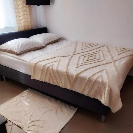 Pokoje Na Zlotych Wydmach Dźwirzyno Εξωτερικό φωτογραφία